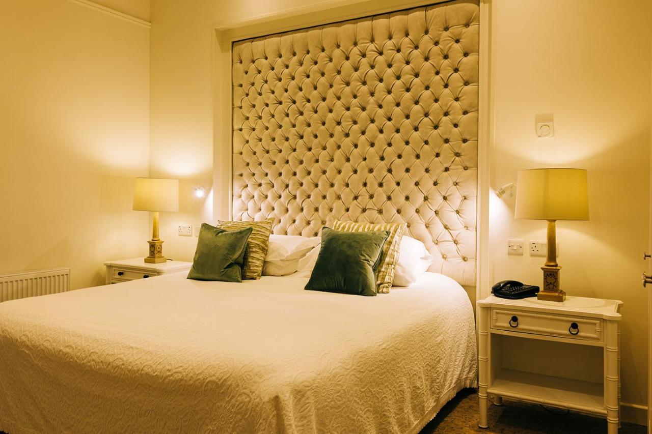The Keadeen Hotel นิวบริดจ์ ภายนอก รูปภาพ